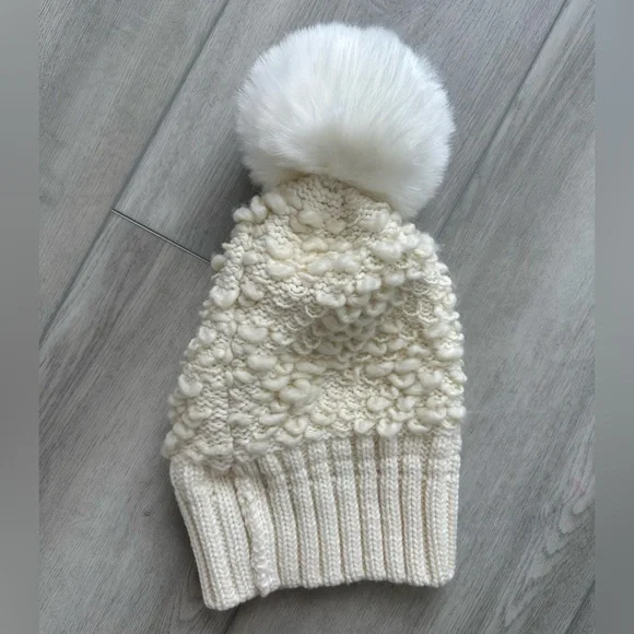 Free People - NWT - Pom Knit Beanie White/Ivory